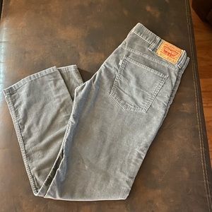 NEVER WORN! Mens Corduroy Levi’s 38x32.